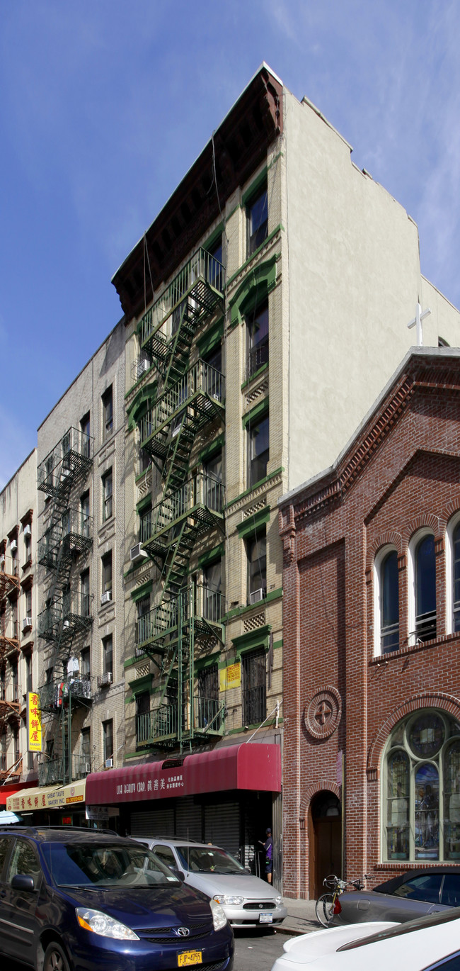 37 Catherine St in New York, NY - Foto de edificio - Building Photo