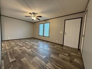 11960 Springbrook Ct in Romeo, MI - Building Photo - Building Photo