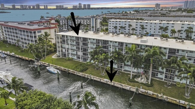 property at 109 Paradise Harbour Blvd