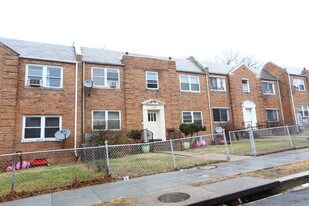 1234 Meigs Pl NE in Washington, DC - Building Photo