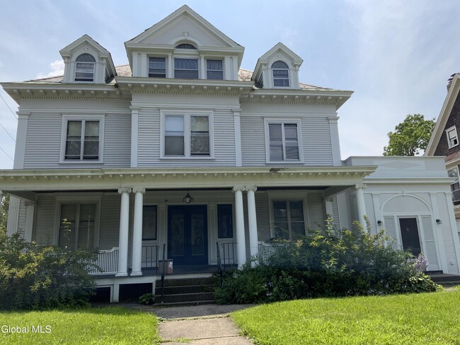 property at 1238 Union St