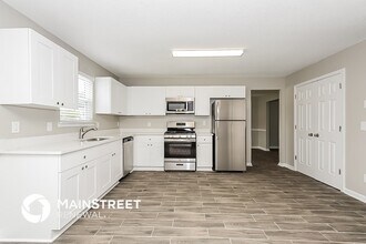 402 Grier Dr in Locust Grove, GA - Building Photo - Building Photo