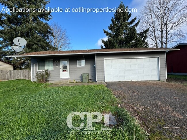 property at 410 Brierwood Ct SE