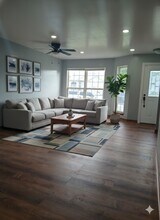 2076 Longwood Ct in Romeoville, IL - Building Photo - Building Photo