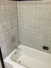 37 Lafayette Ave, Unit 1 in Chatham, NJ - Building Photo - Building Photo