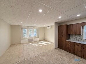 77-17 64th Ln in Queens, NY - Building Photo - Building Photo