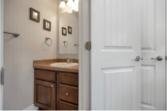 3030 Saddle Dr, Unit Condo in Helena, MT - Foto de edificio - Building Photo