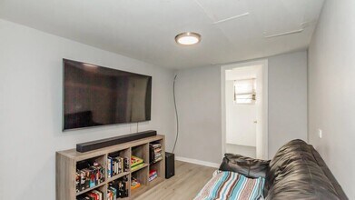 5141 S Carpenter St in Chicago, IL - Building Photo - Building Photo