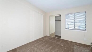 532 Oakwood Dr, Unit D-207 in Castle Rock, CO - Foto de edificio - Building Photo