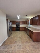 4543 Beau Point Ct SW in Snellville, GA - Building Photo - Building Photo