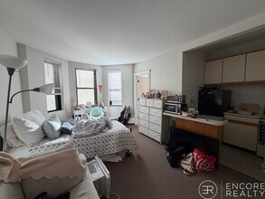 843 Beacon St in Boston, MA - Building Photo - Building Photo