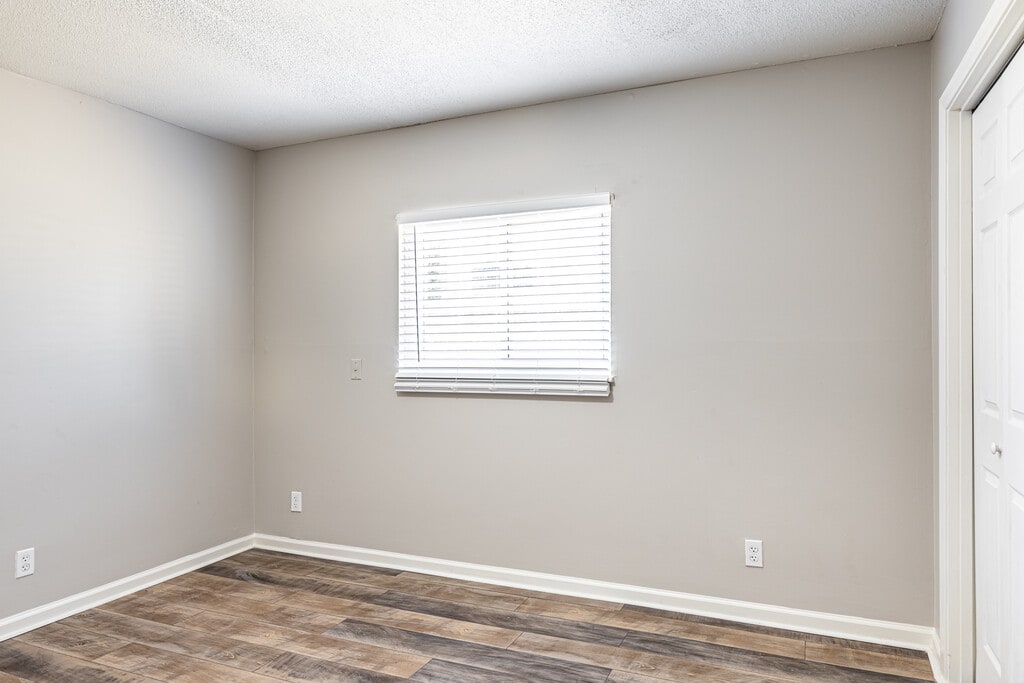 Brittany Village Apartments in St. Joseph, MO