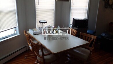 58 Mansfield St, Unit 1 in Boston, MA - Foto de edificio - Building Photo