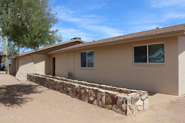 1347 S Meridian Rd in Apache Junction, AZ - Building Photo - Building Photo