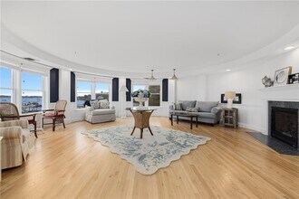 53 Conanicus Ave in Jamestown, RI - Building Photo - Building Photo