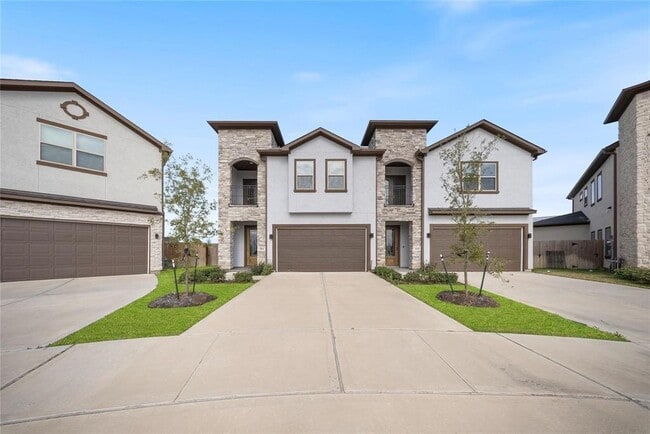 2011 Olivos St in Missouri City, TX - Building Photo - Building Photo