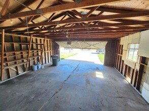 1941 Sydney Ave in Newman, CA - Building Photo - Building Photo