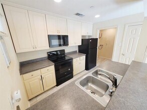 5530 Brookview Ct in Sachse, TX - Building Photo - Building Photo