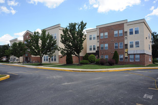 Continental Court Apartments