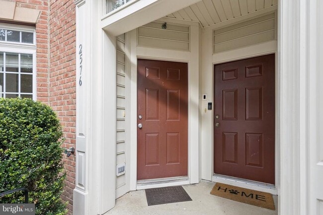 property at 2576 Eastbourne Dr