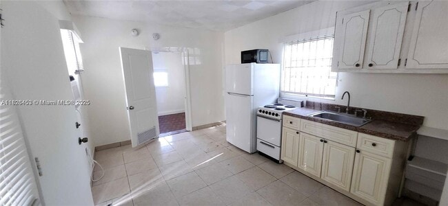 119 NE 56th St in Miami, FL - Building Photo - Building Photo