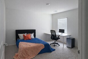 147 Highgrove Way, Unit Bedroom 4 in Dallas, GA - Building Photo