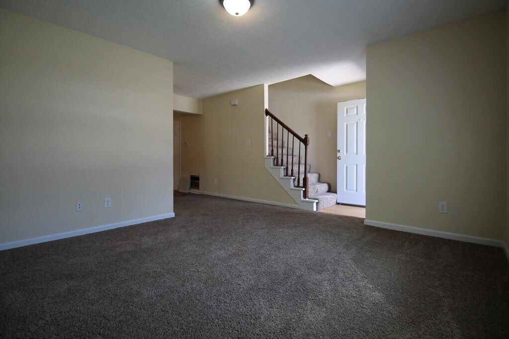 113 Floyd Ct Rentals in Nicholasville, KY