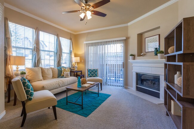 The Resort at University Park in Colorado Springs, CO - Foto de edificio - Interior Photo