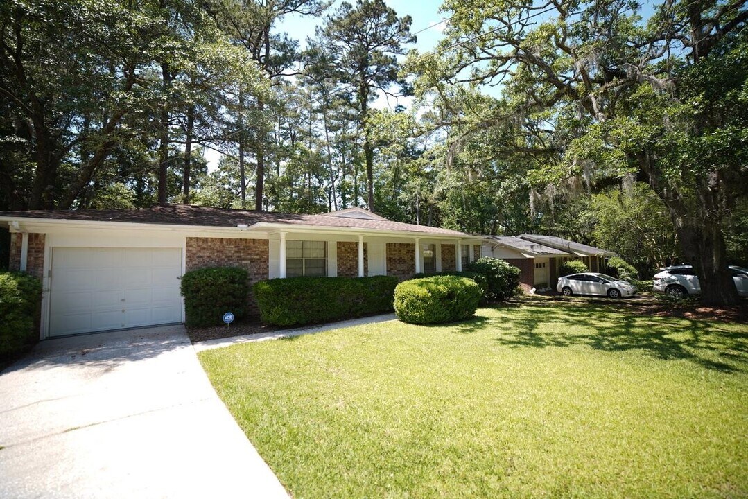 2308 Vincent Dr in Tallahassee, FL - Building Photo