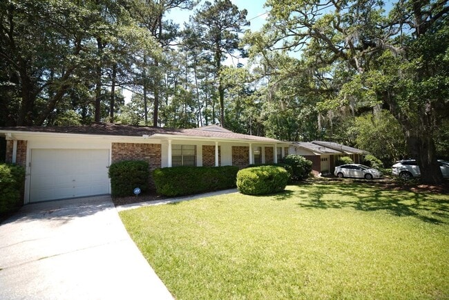 property at 2308 Vincent Dr