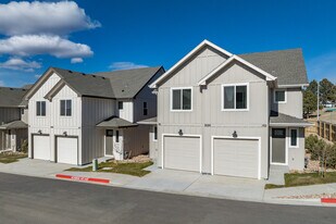 Verde Commons Apartments in Colorado Springs, CO - Building Photo