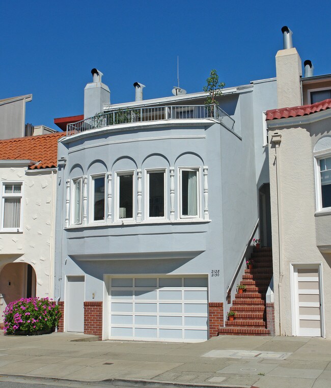 2128-2130 Bay St in San Francisco, CA - Foto de edificio - Building Photo