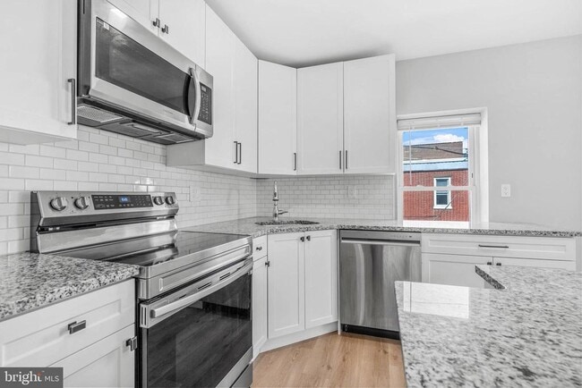 property at 4630 Umbria St