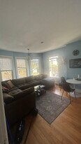 1526 Commonwealth Ave in Boston, MA - Building Photo