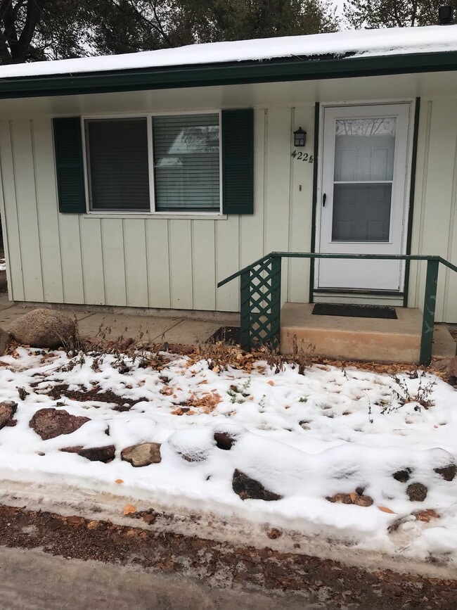 property at 2-422 W Cheyenne Rd