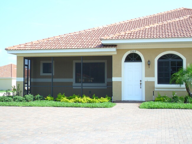 property at 1562 Cumin Dr