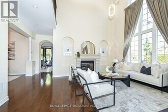 68 Lady Angela Ln in Vaughan, ON - Building Photo - Building Photo