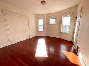 19 Eastman St, Unit #3 in Boston, MA - Building Photo - Building Photo