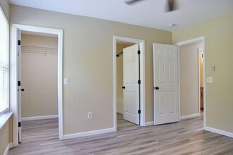 111 Lora Ln in Greenville, SC - Building Photo - Building Photo