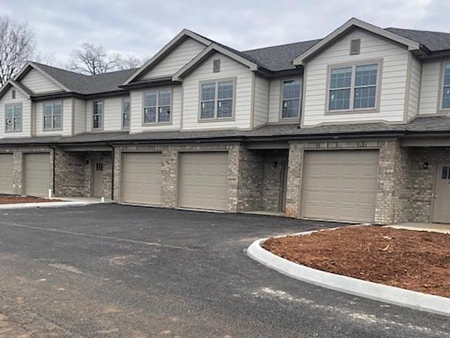 113 Middle Bridge Stub Rd in Bowling Green, KY - Building Photo
