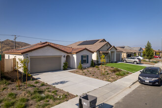 29127 Dallas Cir in Winchester, CA - Building Photo - Building Photo