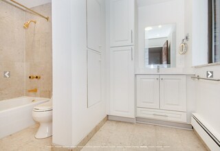 31 Harris St, Unit 702 in Brookline, MA - Building Photo - Building Photo