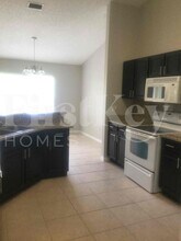 6447 NW Halibut St in Port St. Lucie, FL - Building Photo - Building Photo