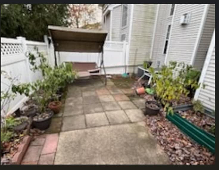 11 Windsong Cir in East Brunswick, NJ - Foto de edificio