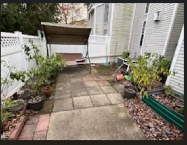 property at 11 Windsong Cir