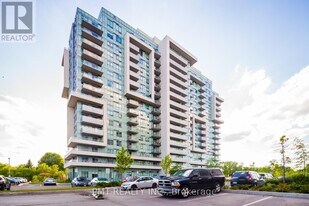 1346 Danforth Rd in Toronto, ON - Building Photo