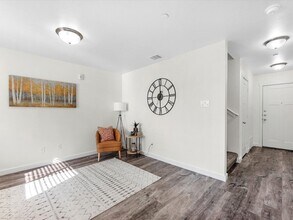 12603 Telge Rd, Unit 17-E in Cypress, TX - Foto de edificio - Building Photo