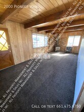 2000 Pioneer Way in Frazier Park, CA - Building Photo - Building Photo