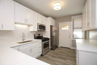 3938 N Janssen Ave, Unit N3 in Chicago, IL - Building Photo - Building Photo