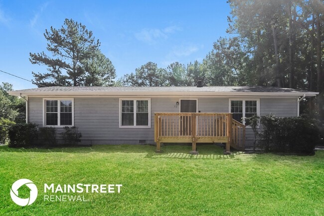 property at 712 Pembelton Ct